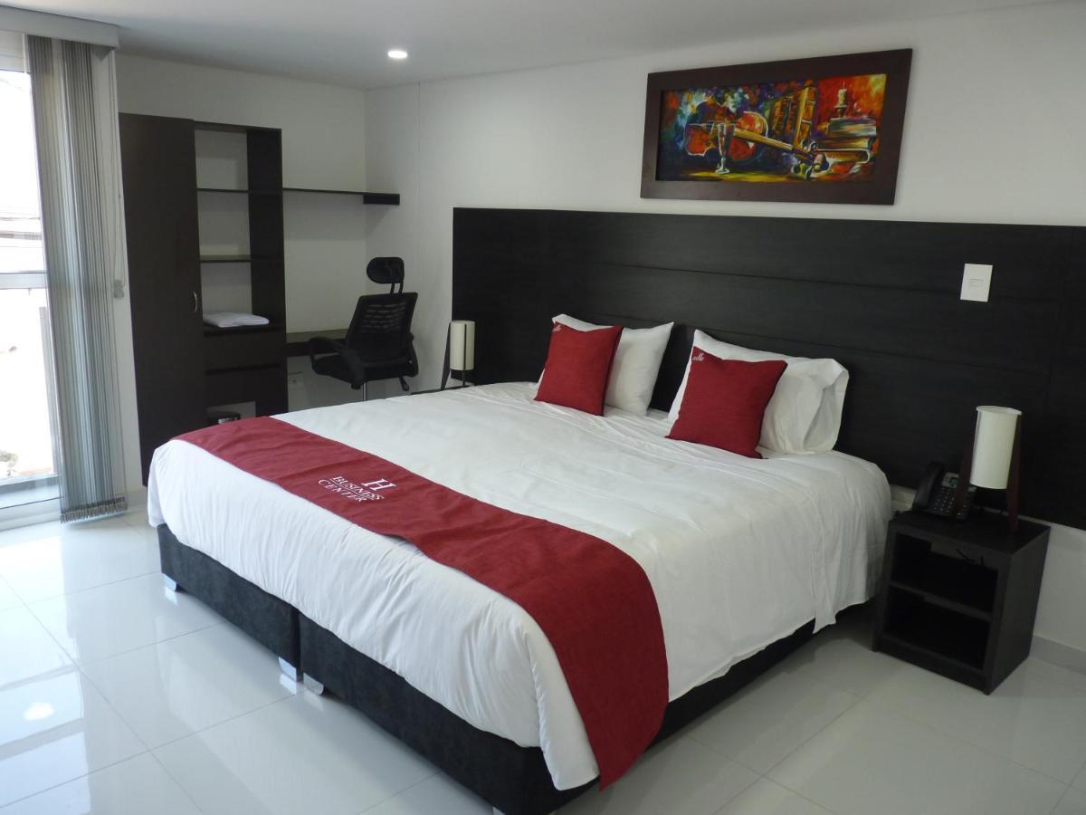 Hotel Business Center 波帕扬 外观 照片