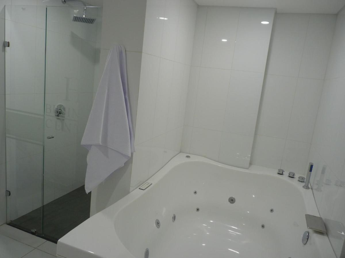 Hotel Business Center 波帕扬 外观 照片