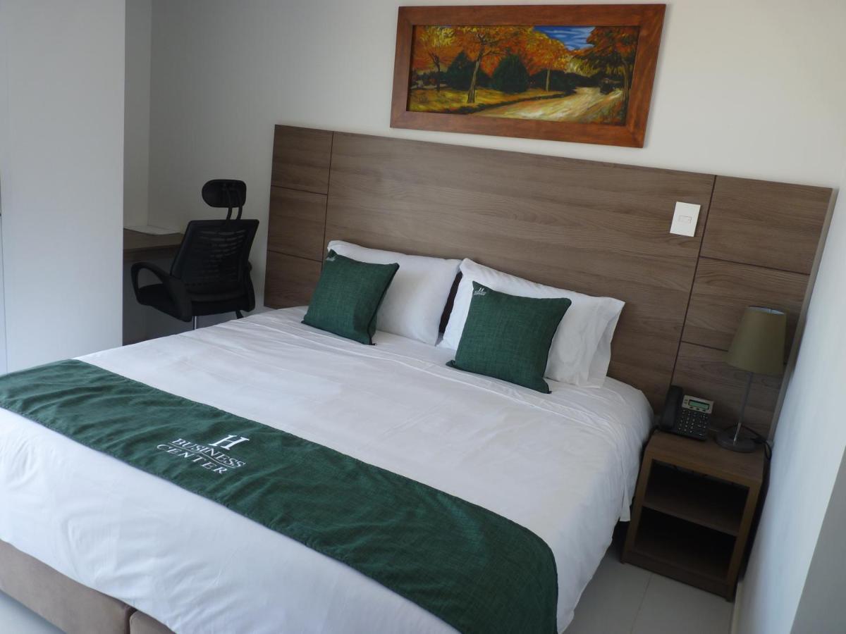 Hotel Business Center 波帕扬 外观 照片